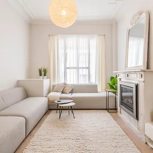 https://luxurious-updated-warm-stunning-home-terraces.ostend-hotel.net